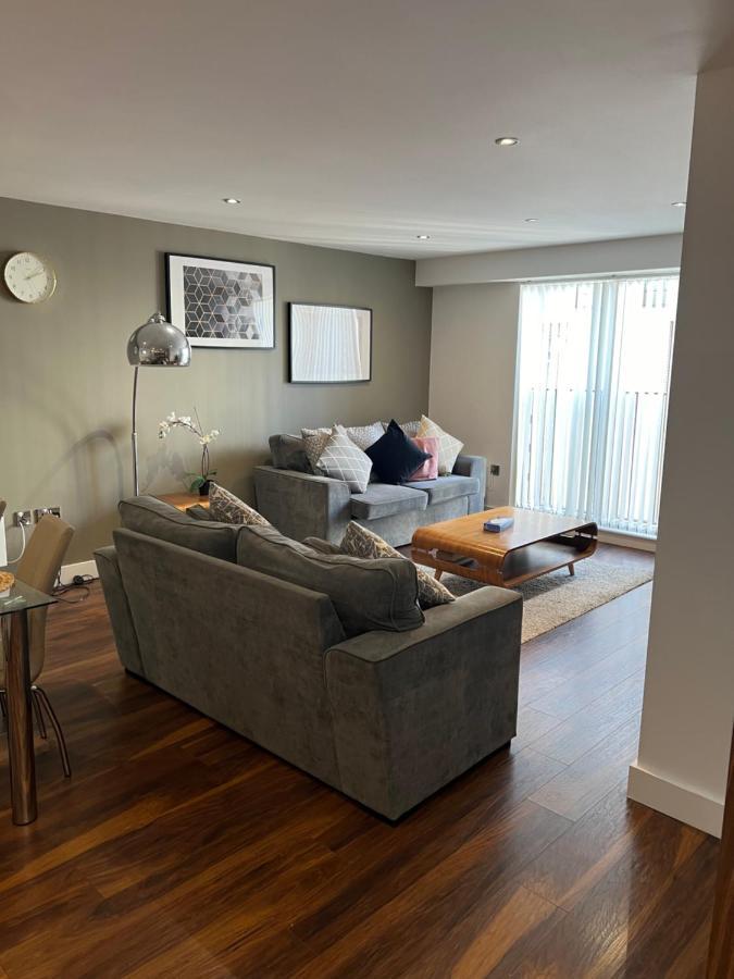 Stunning Manchester City Centre Apartment! Ideal For Small Groups エクステリア 写真